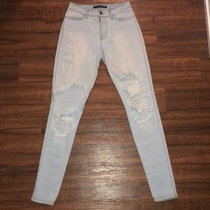 Fashion Nova “Beach Bum Jeans”